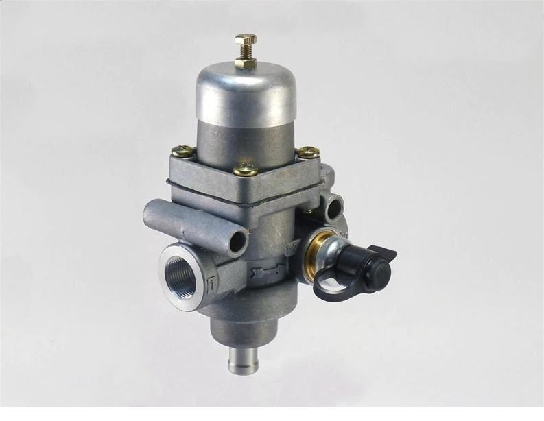 [21104] LINEA PESADA - REPUESTOS LINEA PESADA - PELLACANI - VALVULA GOBERNADORA TIPO WABCO MODELO VIEJO